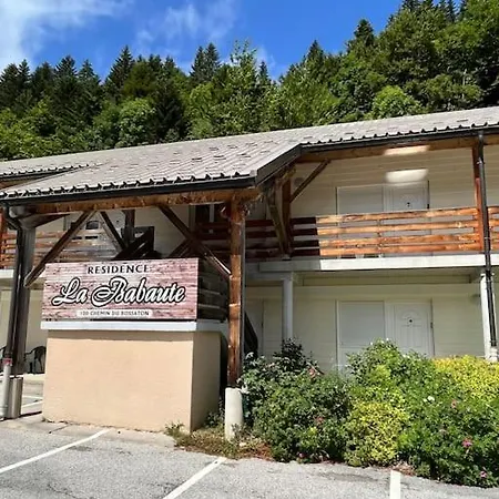 Babaute 7, Typique Au Pied Des Pistes