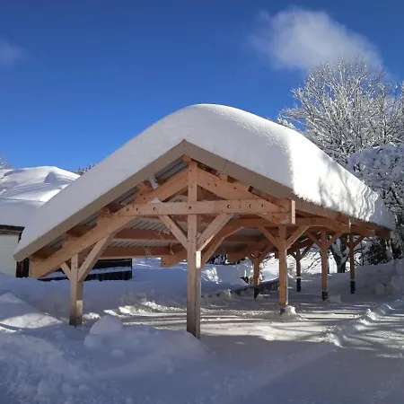 Babaute 7, Typique Au Pied Des Pistes